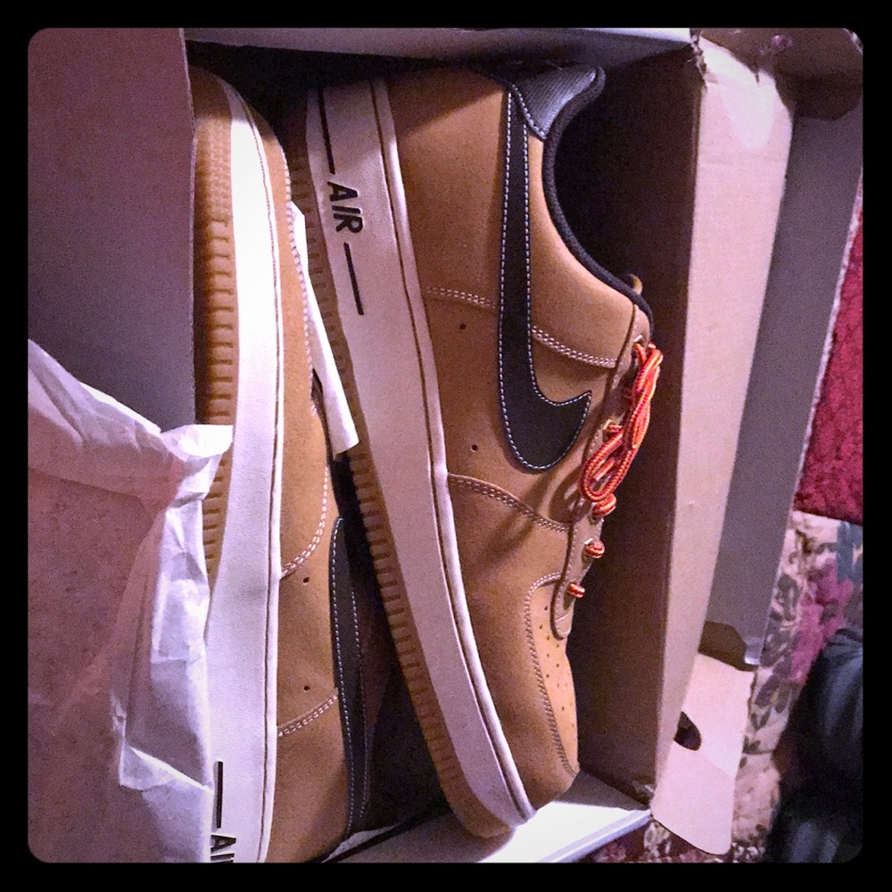 Nike Air Force 1
